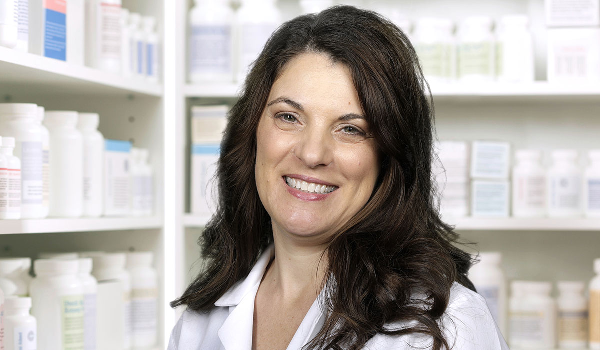 Wendy Kinne, Pharmacist and Owner landscape
