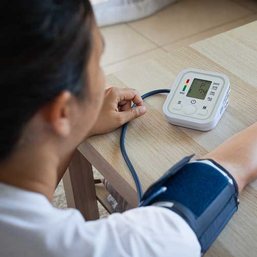 Measuring blood pressure