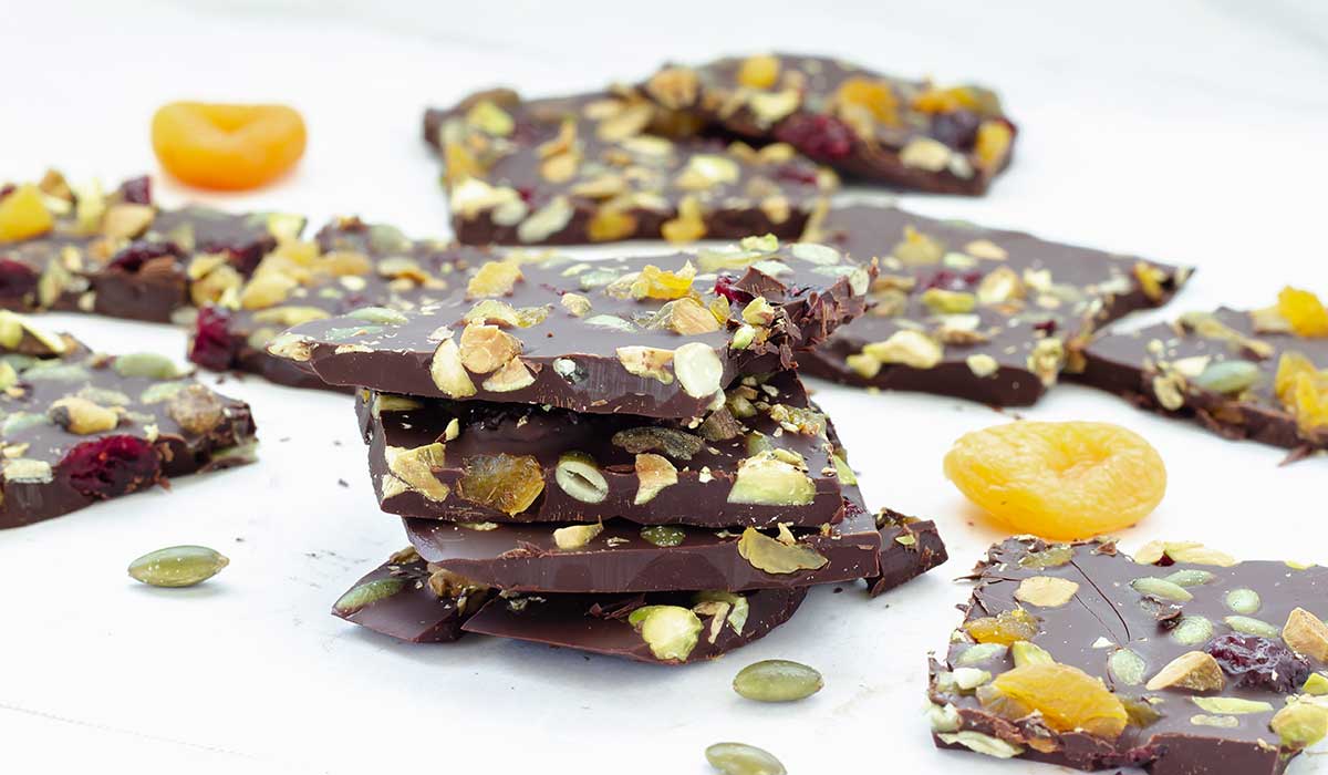 Dark chocolate fruit nut bark
